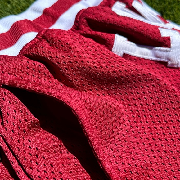 Kobe Bryant #33 Lower Merion HS Official Shorts Red Mens Size Large - Picture 7 of 8